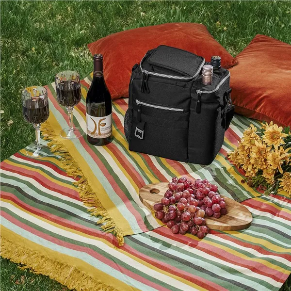 Serendipio Quivera Wine & 16-Can Cooler Serendipio Quivera Wine & 16-Can Cooler