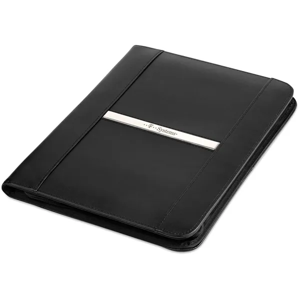 Altitude Benchmark A4 Zip-Around Folder Altitude Benchmark A4 Zip-Around Folder