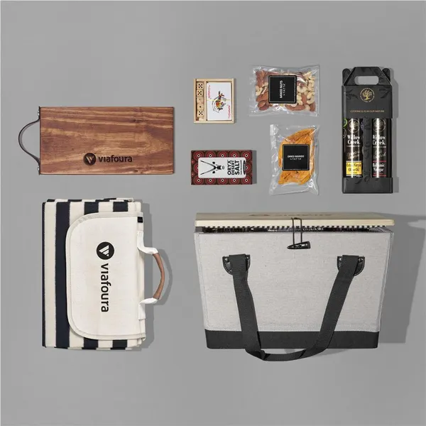 Yatta Daytrip Delights Hamper Yatta Daytrip Delights Hamper