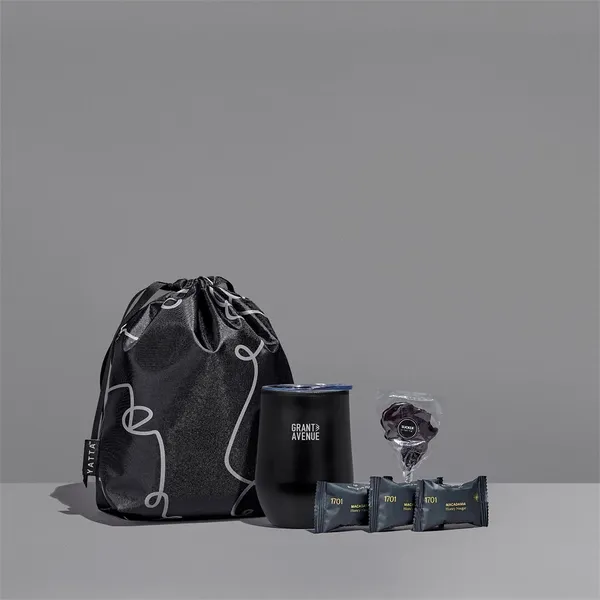 Yatta Snug Surprise Hamper Yatta Snug Surprise Hamper