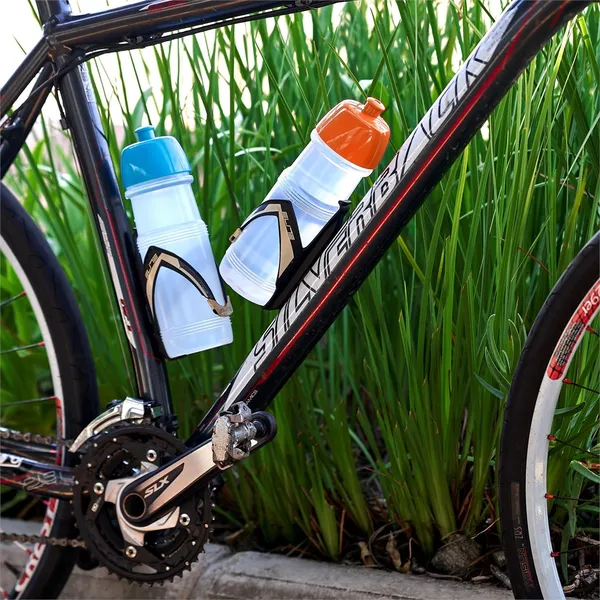 Altitude Slipstream Plastic Water Bottle - 750ml Altitude Slipstream Plastic Water Bottle - 750ml