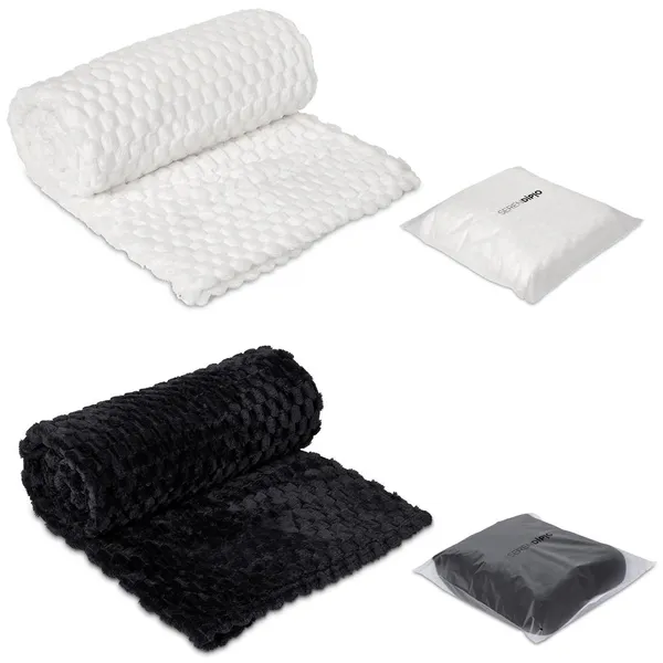 Serendipio Cozy Cloud Fleece Blanket Serendipio Cozy Cloud Fleece Blanket