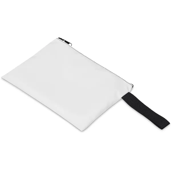 Pre-Production Sample Hoppla Summit A5 Document Pouch Pre-Production Sample Hoppla Summit A5 Document Pouch